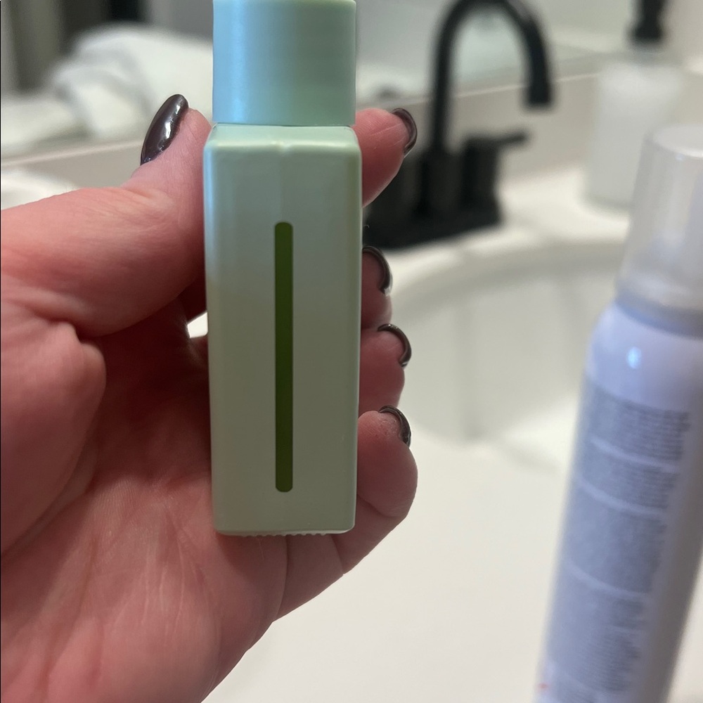 Divi Scalp Serum - Picture 2 of 2
